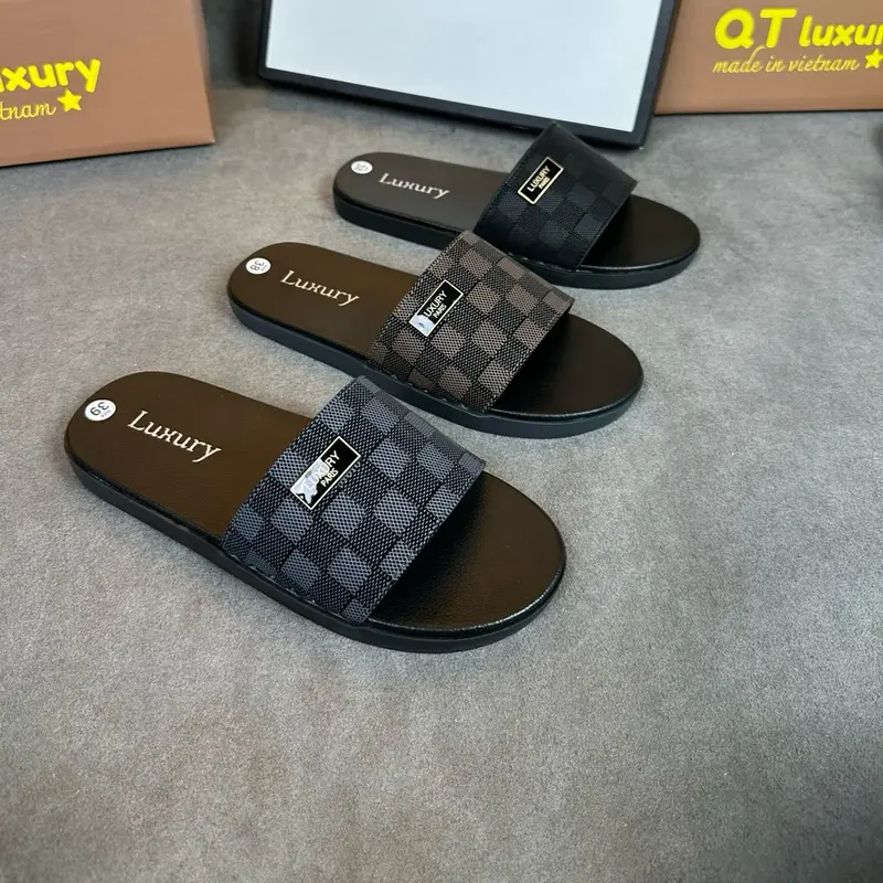 [Mã D 20 ] Dép Nam, Dép lê, dép da kẻ karo 3 màu có khâu quai chắc chắn size 37-45 DéP Đế Bằng Slipper Caro 0