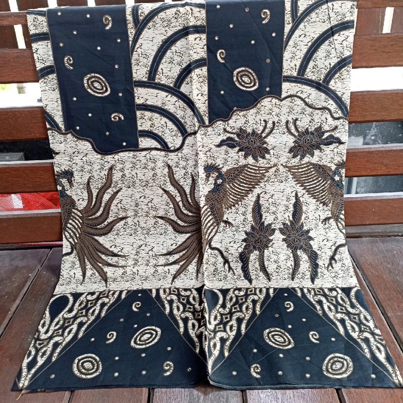 Kain Batik Motif Parikesit - Bahan Katun Prima Mestres Sanforise, Panjang 240cm dan Lebar 110cm - Gift, Aksesoris 1