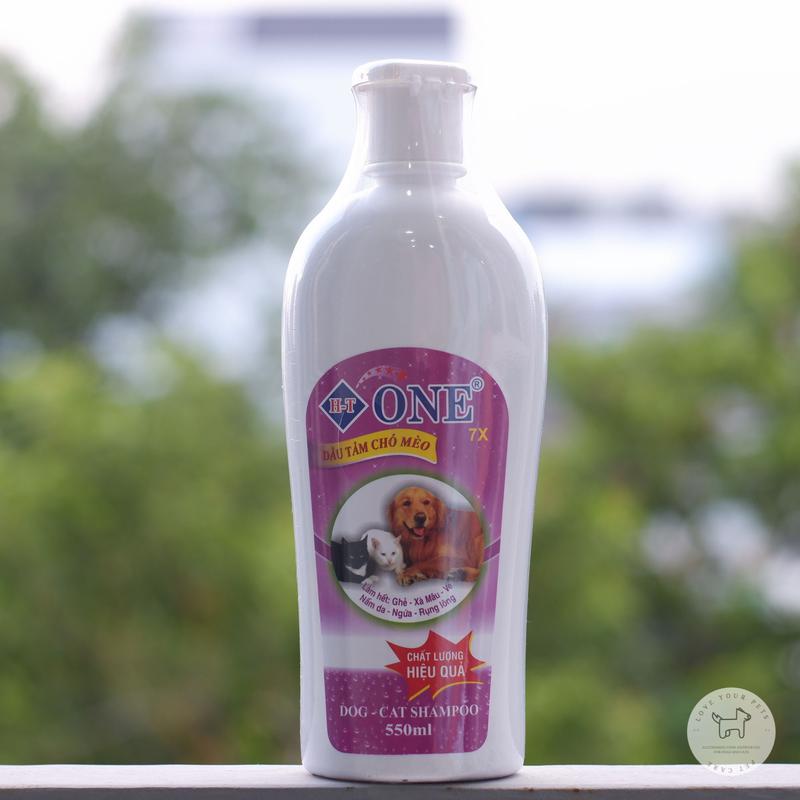 Sữa tắm One 7x làm hết ghẻ xà mâu ve nấm da ngứa rụng lông dành cho thú cưng 550ml