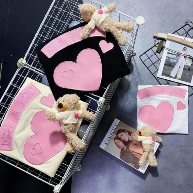 Áo Phông Cotton khô 3158, Form rộng,THÊU TIM KÈM GẤU Cổ tròn Unisex, Freesize Hottrend dành cho Nam Nữ