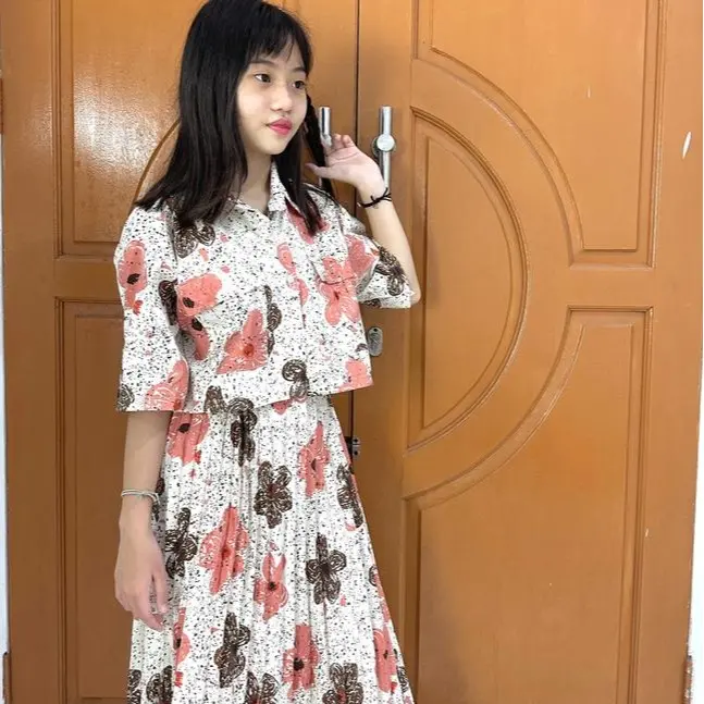 HS-OneSet Anak Motif Bunga+Rok Model Plisket 2