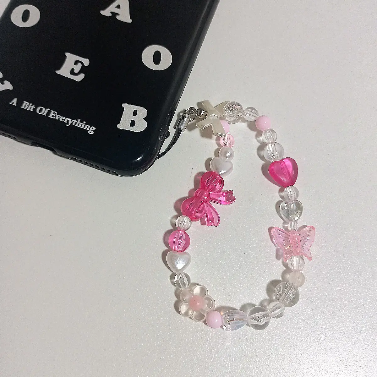 gantungan manik pink