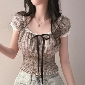 Korean style vintage plaid shirt for women with lace bow tie, loose fit, slimming effect, modern design.