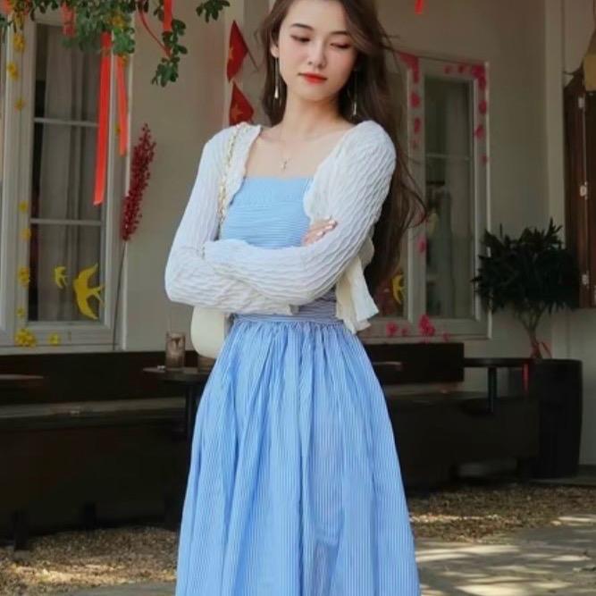 Váy thiết kế dành cho nữ Đầm maxi cúp ngực xếp ly sọc trắng xanh siêu tôn dáng mặc thoải mái phù hợp cho đi làm đi chơi và đi tiệc pusu house Nữ 4