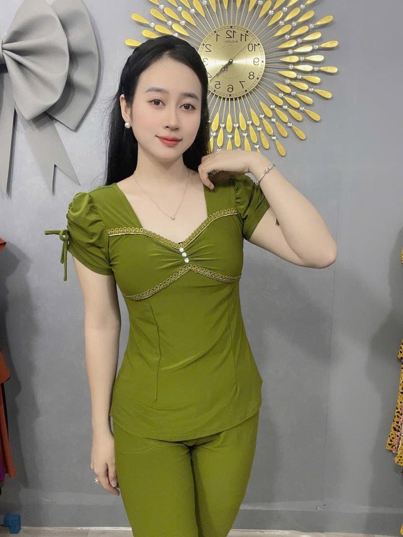 Product Introduction of - Đồ bộ thiết kế thun ladong màu , cổ tim phối ren !!! 13