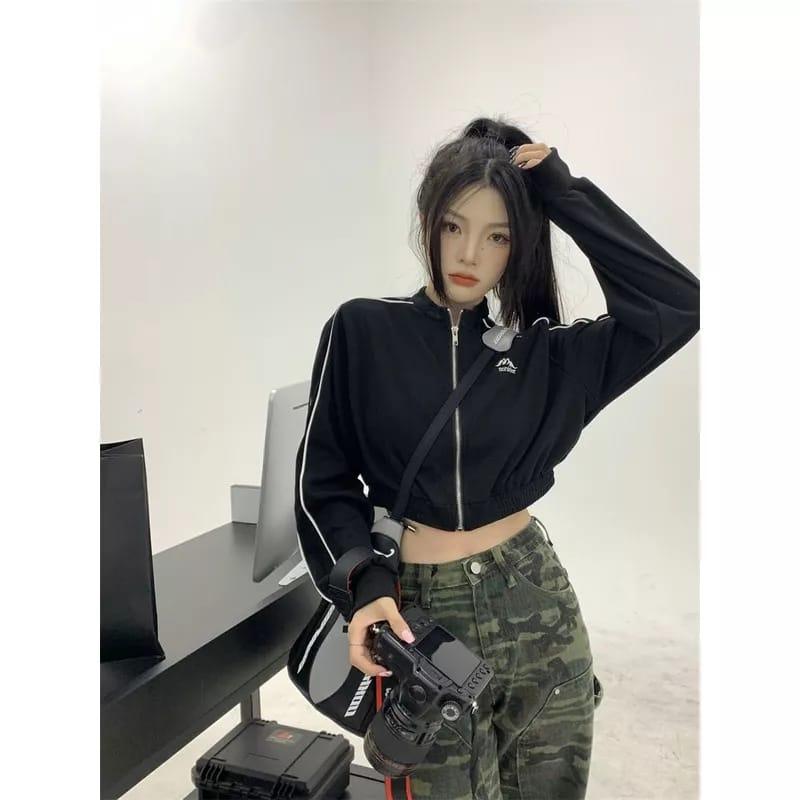 Norshler Vintage Jacket Crop Wanita Oversize - Sweater Jaket Croope Wanita Korean Style Kekinian Lucu Setrip Putih Baju Bandung 8