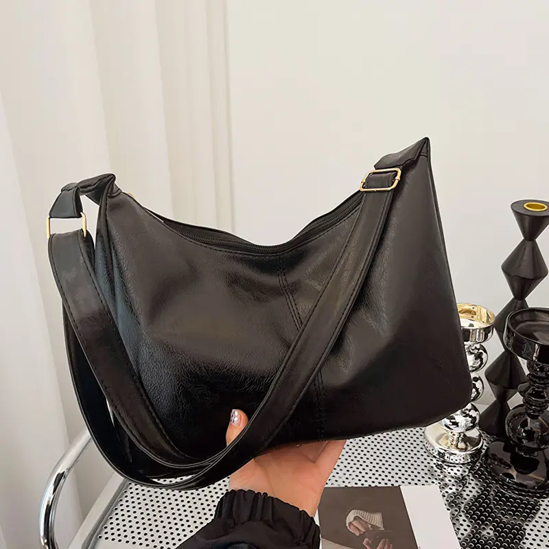 Vintage Bag Fashion Women's Bag New Solid Color Large Capacity Tote Bag Casual Beautiful Shoulder Messenger Bag