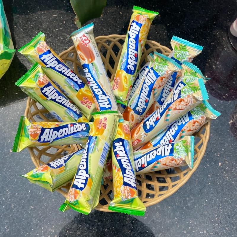 Kẹo Alpenliepe các vị xoài muối ớt/chanh muối/chocomint/dâu/trà sữa/caramel thanh 26g