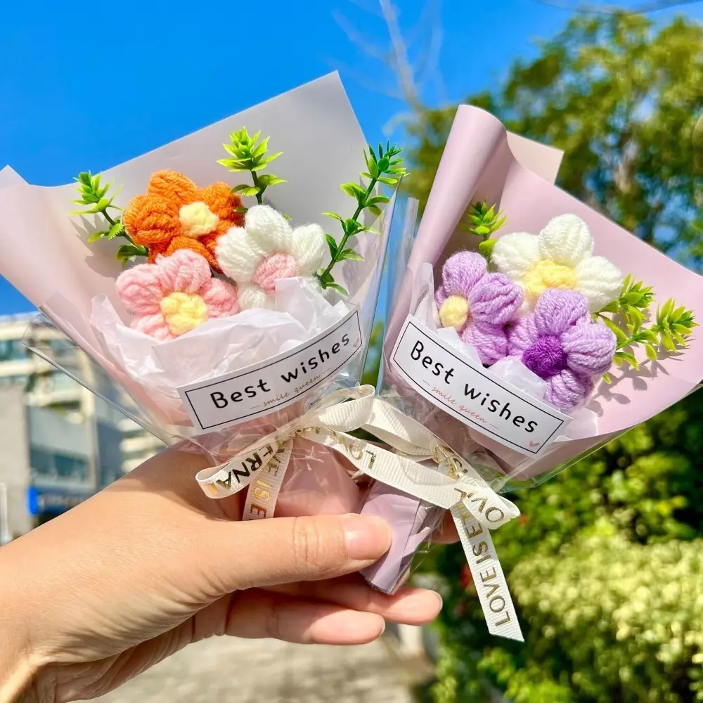New Hand Knitted Mini Crochet Flower Bouquet Sunflowers Wedding Guests Gift Artificial Flowers Graduation Gifts Home Decor Knitted Flowers Bouquet Decorative Fruit