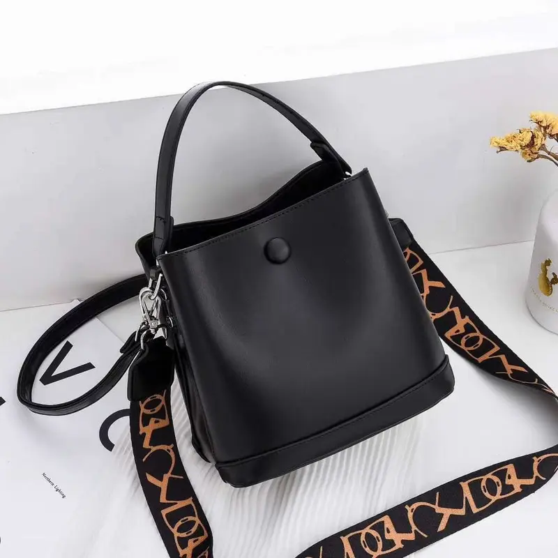 Tas Fashion Wanita Import Handbag Elegan Kekinian Selempang Cewek Modis Stylish Kulit PU 1