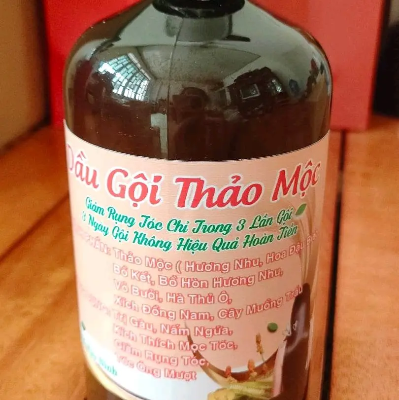 Dầu Gội Trị Rụng Tóc Thảo Mộc Thiên Nhiên