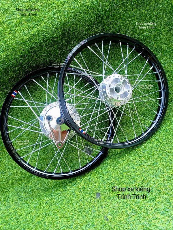 CẶP BÁNH CĂM WAVE RS . WAVE S . WAVE S110 . FUITUTER 125 NIỀN NHÔM SOLUTE . SH . DALE. BAN ZAI THÁI HỒNG .CĂM ĐÙM MẠ CROM LOẠI 1