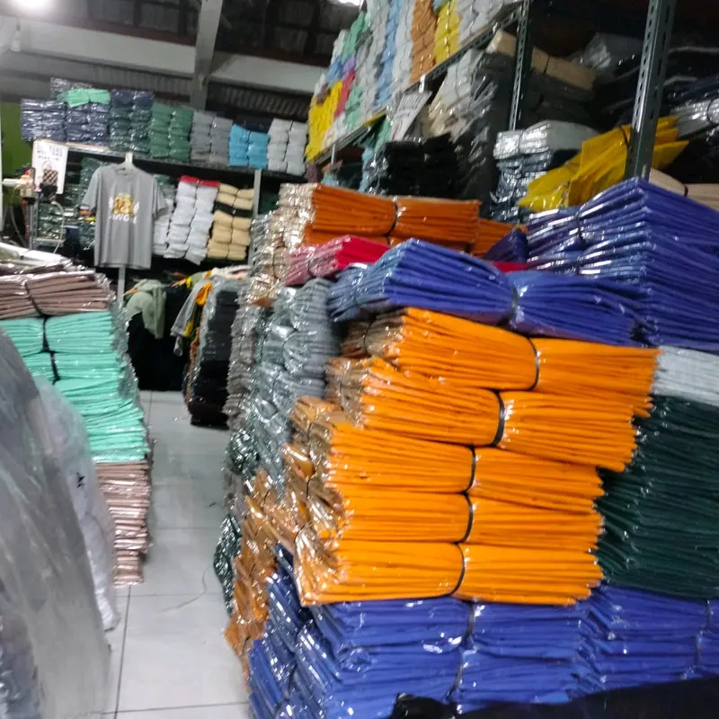 Kaos distro murah 50 Ribu Dapat 3 Pcs no Katun Motif Distro  Nyaman Polyester Soft Lokal 2