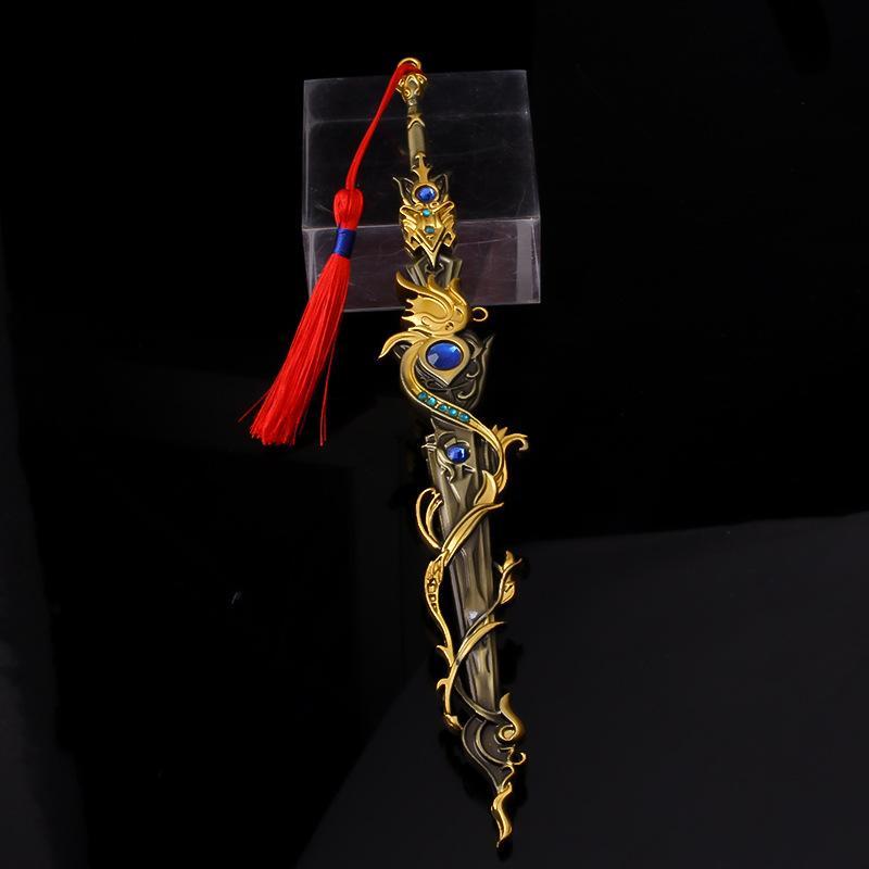 Product Introduction of Miniatur Andalan Super Hero Koleksi Hiasan Para Sultan -Asli Import Jelas Berkualitas - Bahan Logam Bukan Plastik - Gantungan Kunci Panjangnya 22 CM 1