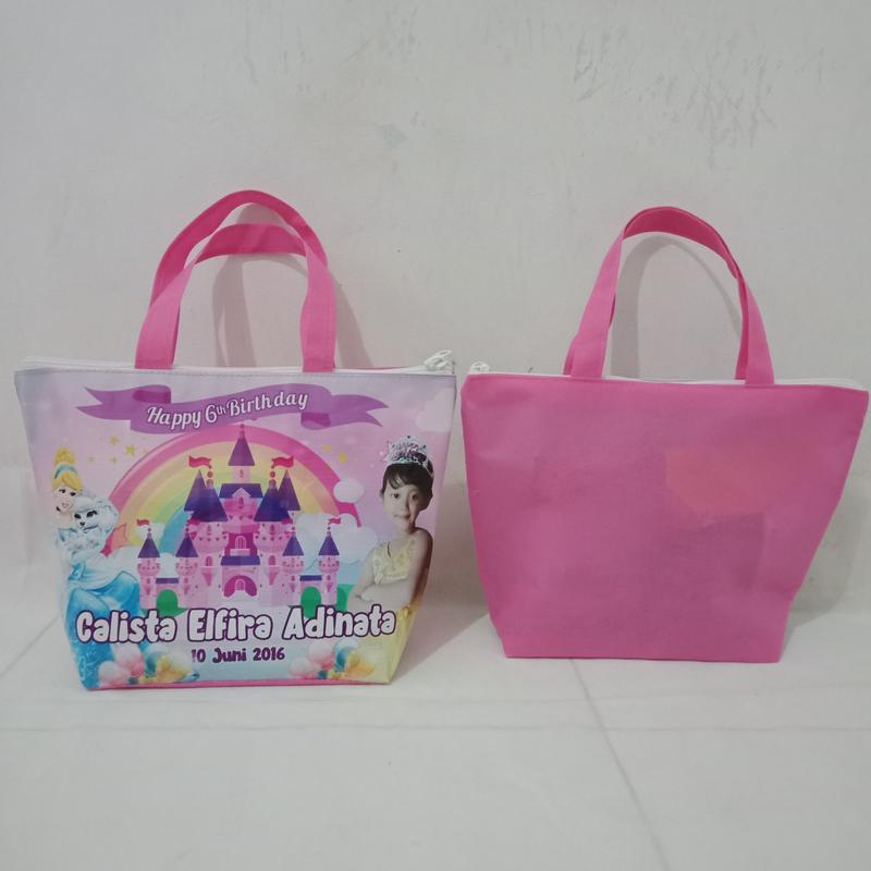Tas Ulang tahun model perahu zipper isi 30 pcs menggunakan bahan banner frontlite dan Kain spunbond 0