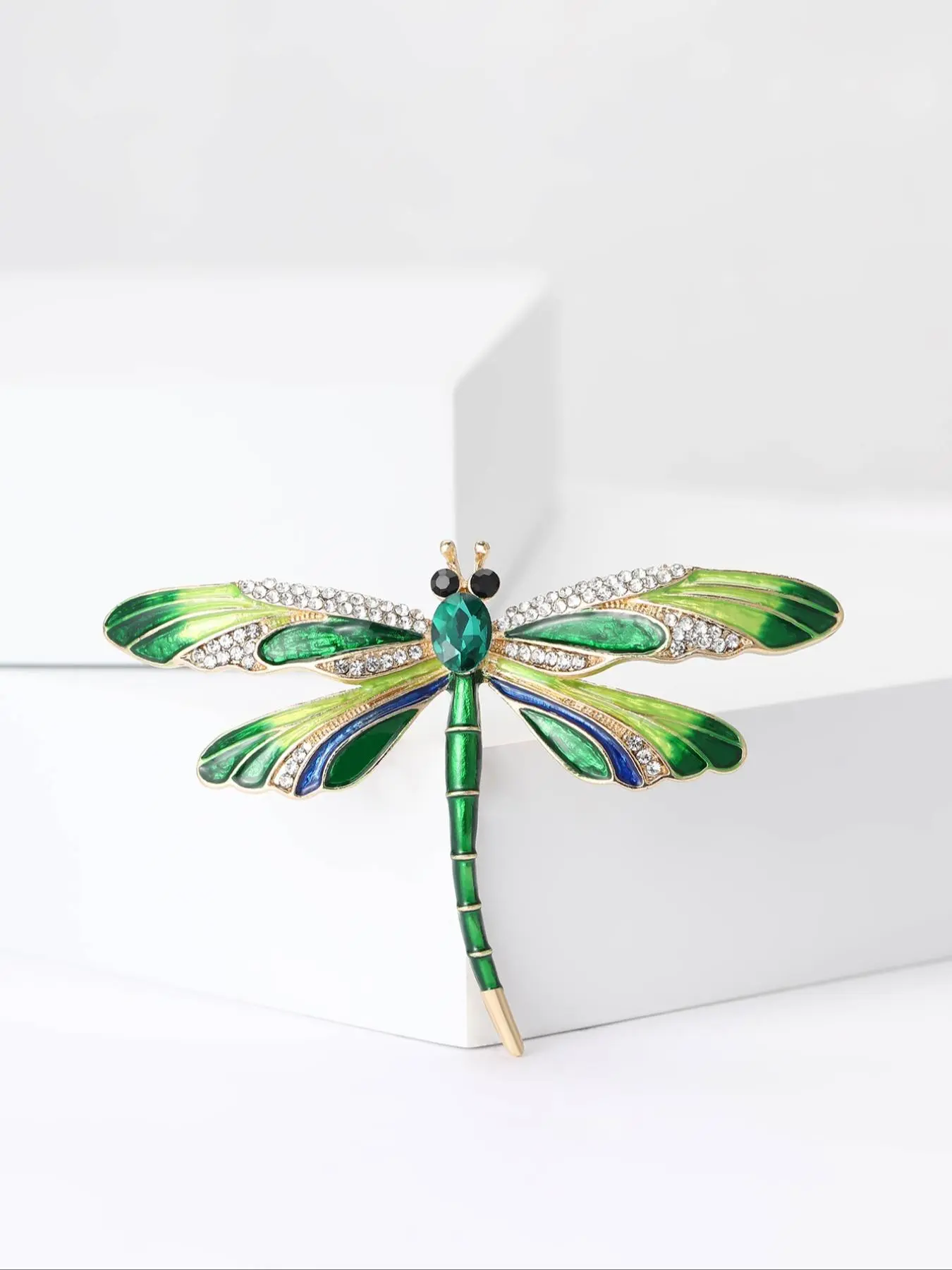Green & Blue Dragonfly Design Brooch, Cute Animal Themed Brooch for Women & Men, Fashion Accessories for Daily Wear, Trendy Brooch for Birthday Gift
