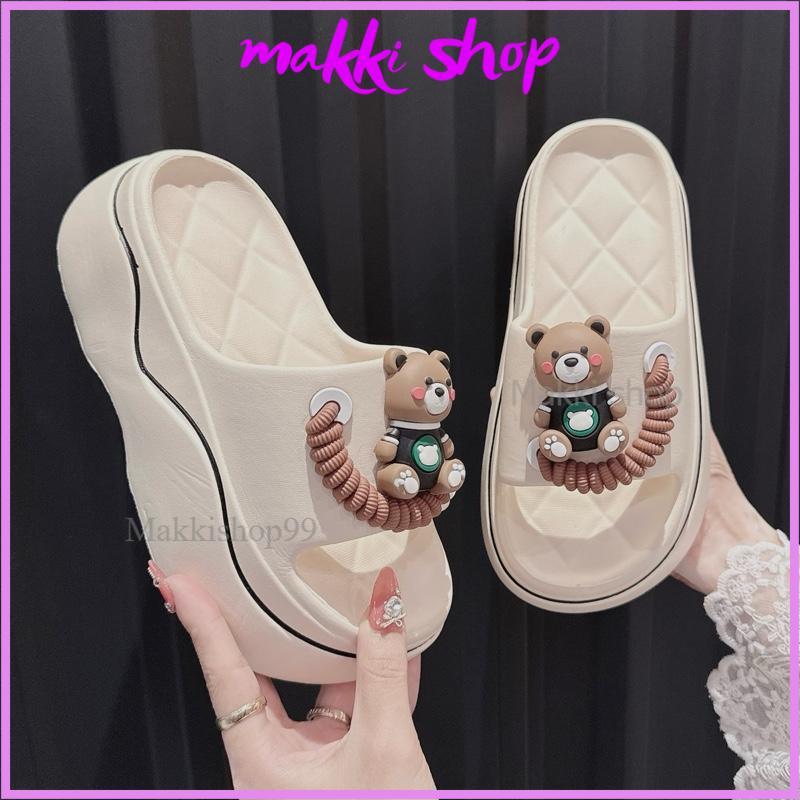 Form nhỏ Dép đúc quai ngang gắn hình gấu nâu cute dép nữ đế cao 6cm chất mềm êm nhẹ hot trend