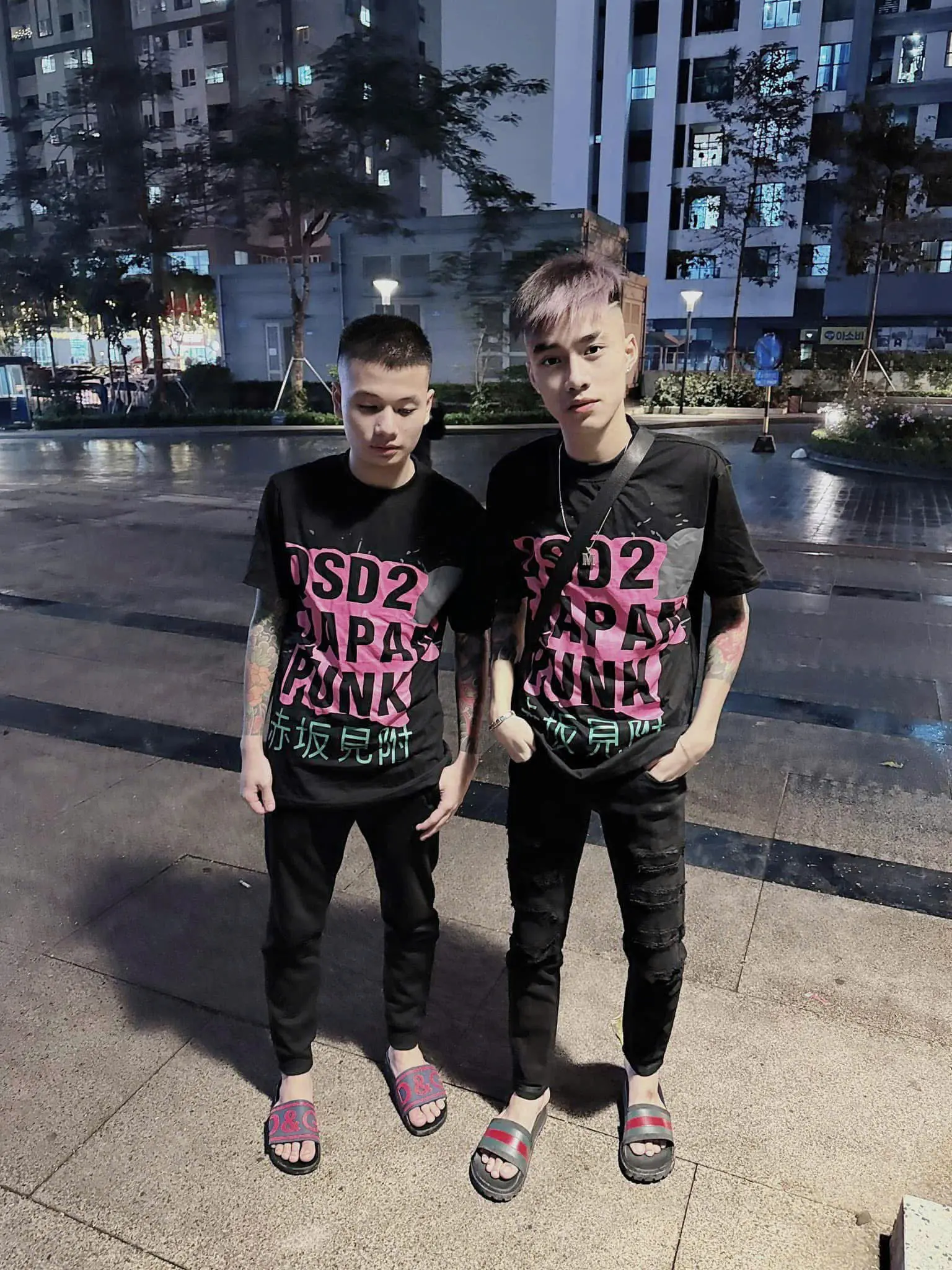 Áo Thun DSQ Màu  Hồng Cực Cháy Nam Nữ, Áo Vải Cotton Co Dãn Thoáng Mát