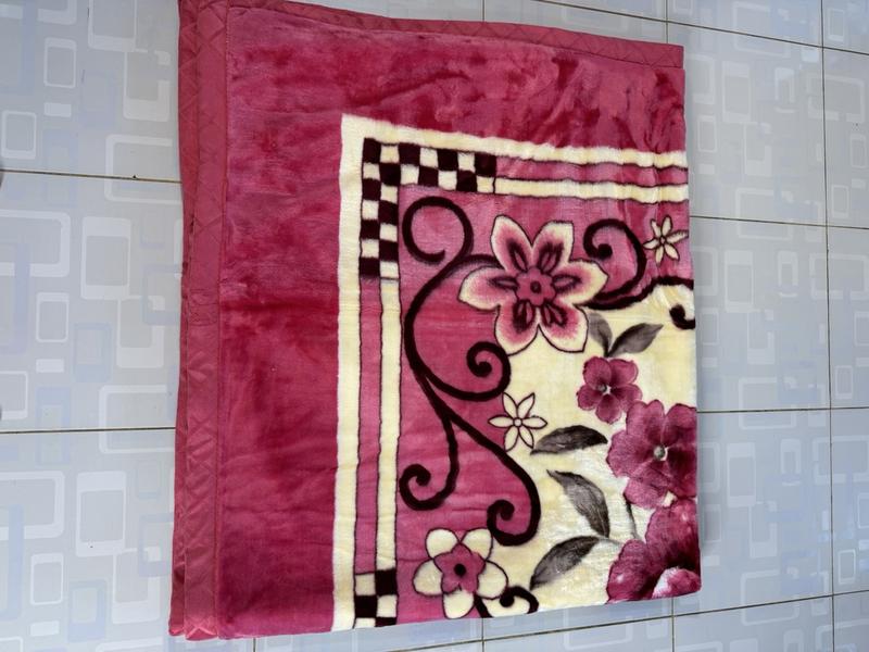 Product Introduction of Mền tuyết cao cấp khổ 2m dài 2m2 nặng 3kg. 3