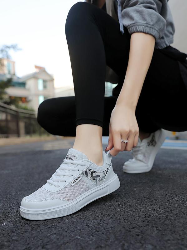 Women's Fashionable Letter Pattern Lace Up Low Top Sneakers, Casual Comfortable Breathable Sports Running Shoes, All-match Round Toe Chunky Sneakers for Daily Wear 8