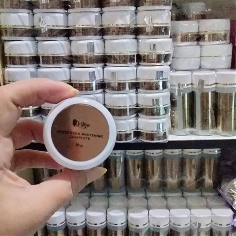 Q GLOW SKINCARE ORIGINAL BPOM PAKET Q-GLOW ISI 3 DAN 4 Mencerahkan 1