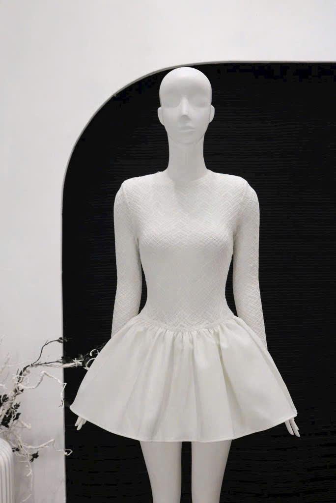 Product Introduction of Đầm tay dài ren mềm tà xòe tiểu thư sang chảnh tôn dáng Meri Dress Biu Clothing BB0371 Nữ Women Sen Kem váy  tiệc 11