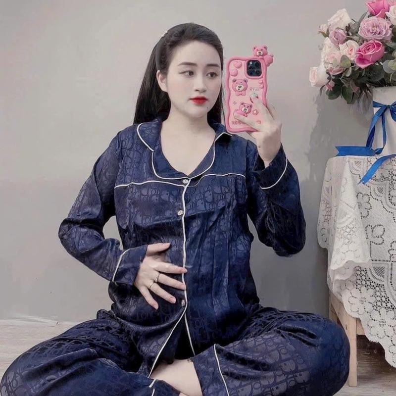 Bộ lụa sau sinh có khoá cho bé tu ti 0