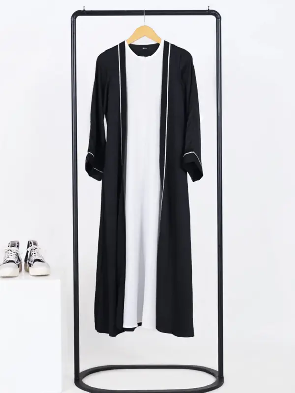 zarqa luna - Gamis Abaya Syar'i Muslimah Dua Warna Bahan Crinkle Airflow Terbaru Cantik Dewasa Hitam Putih Dress Wanita Mewah Lebaran Remaja Simple Kondangan 1