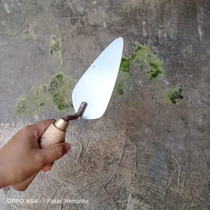 Sendok Semen Stainless Gagang Kayu Ukuran Kecil Murah Grosir / Sekop Semen / Cetok Semen / Sekop Semen Murah / Sekop Taman Kecil