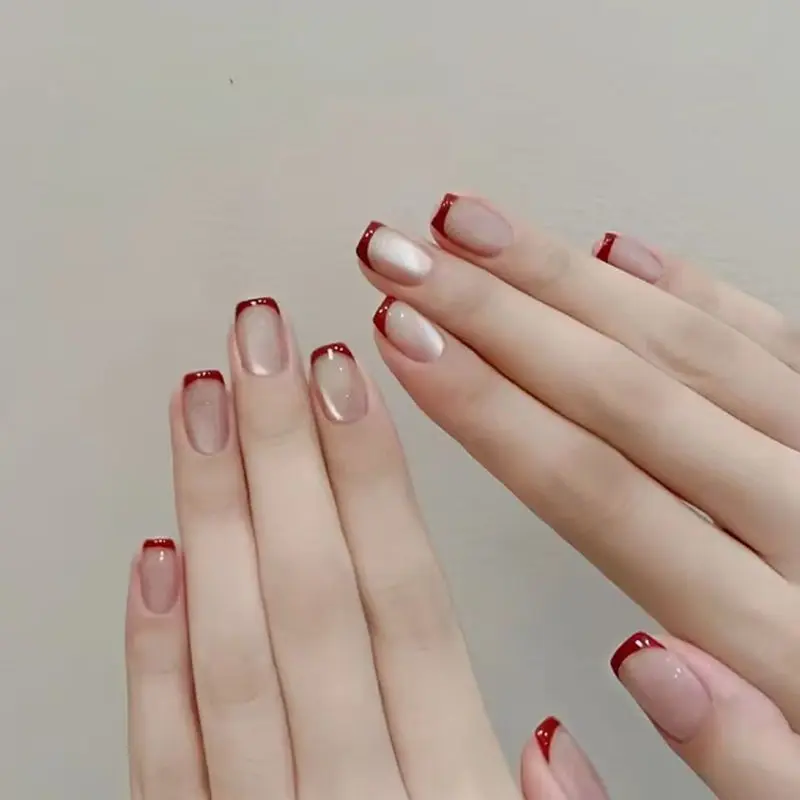 สวมเล็บ เล็บสั้น แฮนด์เมด สไตล์ตาแมวฝรั่งเศสสีแดง เล็บสวม