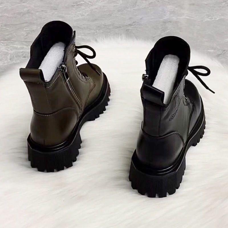Product Introduction of Boot Martin, Da Thật Mềm, Dành Cho Nữ, Mùa Thu Và Mùa Đông, Bốt Một Lớp, Đế Mềm, Phong Cách Cổ Điển Lót Lông Cừu, Ấm Áp, Bốt Cao Đến Mắt Cá Chân Anh, Thời Trang, Bộ Sưu Tập 1066 Người, Có Sẵn Năm 2025 11