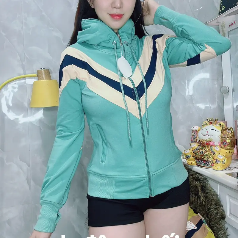 ÁO 5 TÚI SIÊU TO PHỐI 3 MÀU ,  phom 60/70 kg Nón TO THUN COTOON mịn mát mã VV Cotton Nữ Women Jacket Top Hoodie 1