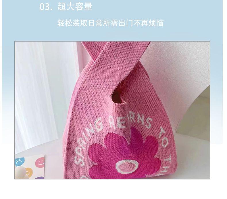 Product Introduction of Túi Xách, Thanh Lịch Và Dễ Thương, Cầm Tay, Phong Cách Hàn Quốc, Sức Chứa Lớn, Thích Hợp Đi Du Lịch, Thiết Kế Hoa, Cho Nữ, Hàng Mới Về Năm 2025, Bán Chạy, Được Bán Trong Cửa Hàng Năm 2025 11