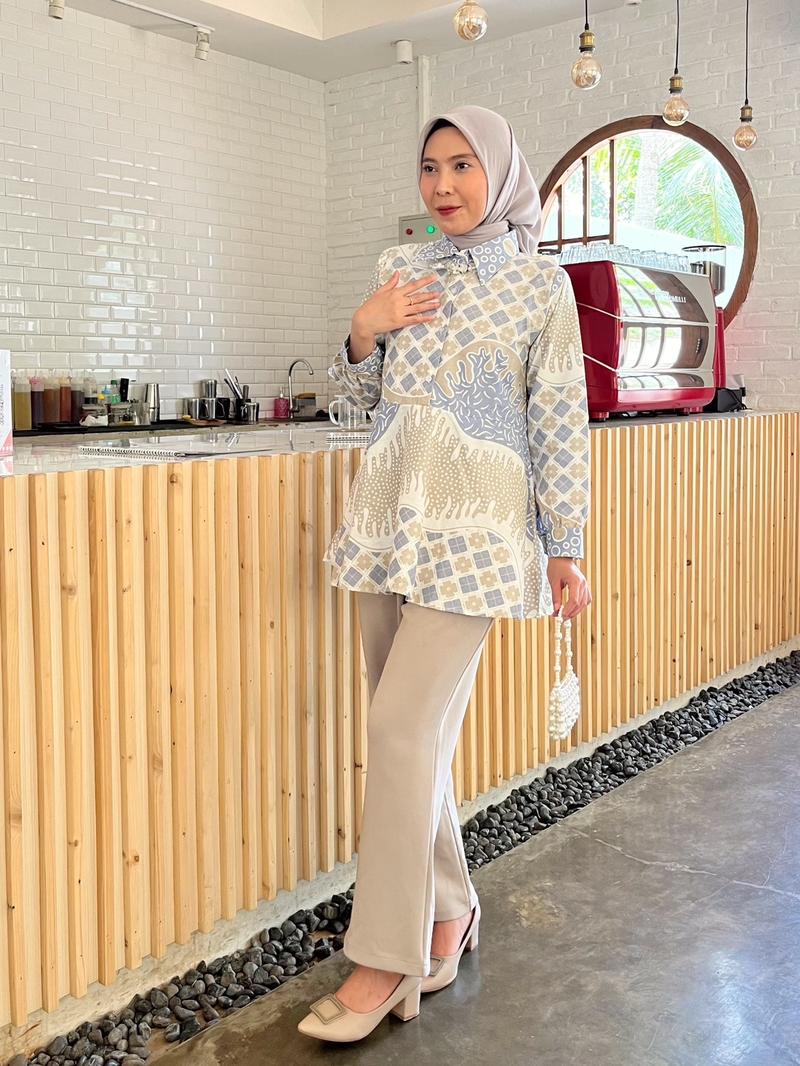 Product Introduction of BATIK RAVINDRA Blouse Batik Karina Katun Wanita 30
