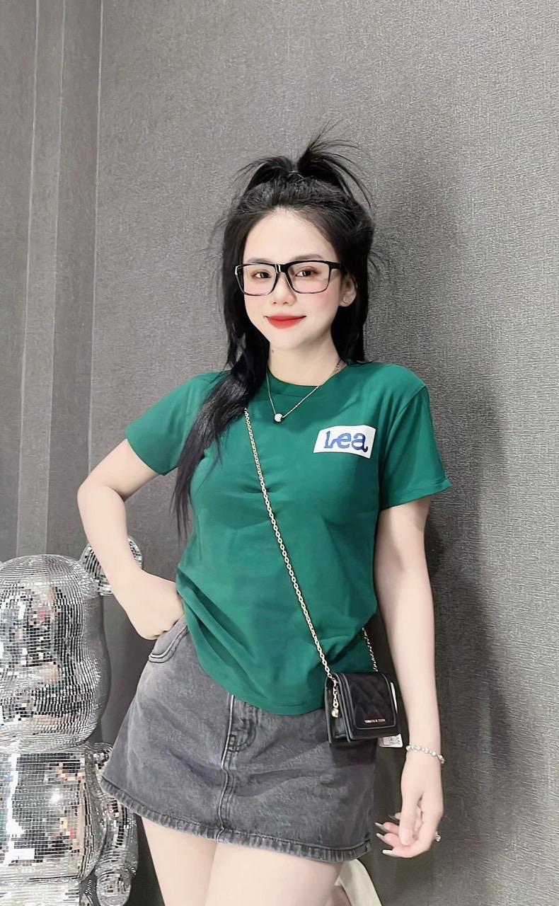 Product Introduction of Áo thun nữ PHOM ÔM cổ tròn phối chữ nổi trước sau ( Mã LEA. ) Top Women 10