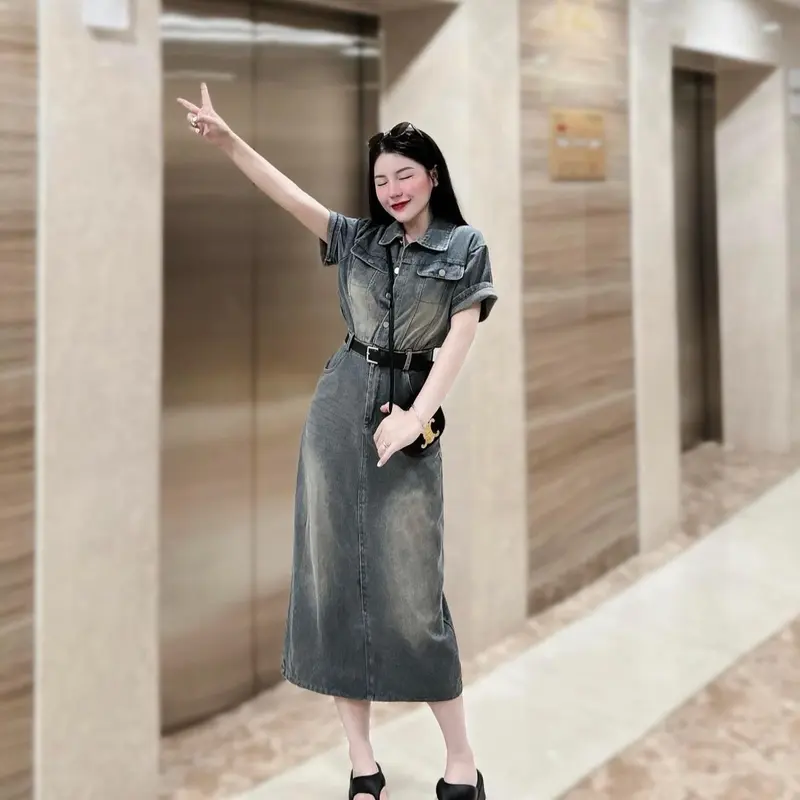 Váy jean mài màu kèm đai Size S M 295k 0