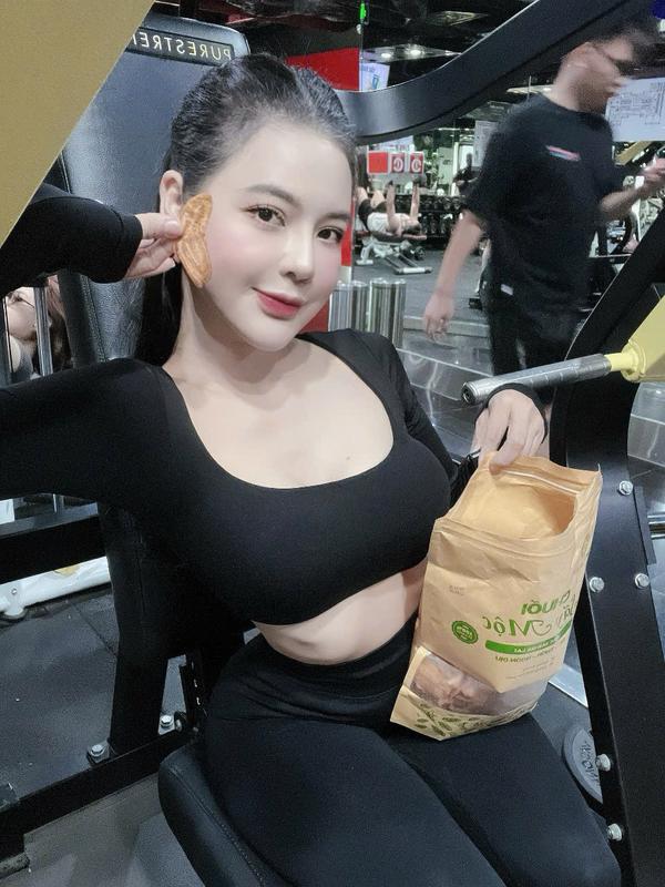LOANHOANG FOOD-Chuối sấy mộc healthy không đường, tốt cho sức khỏe 3
