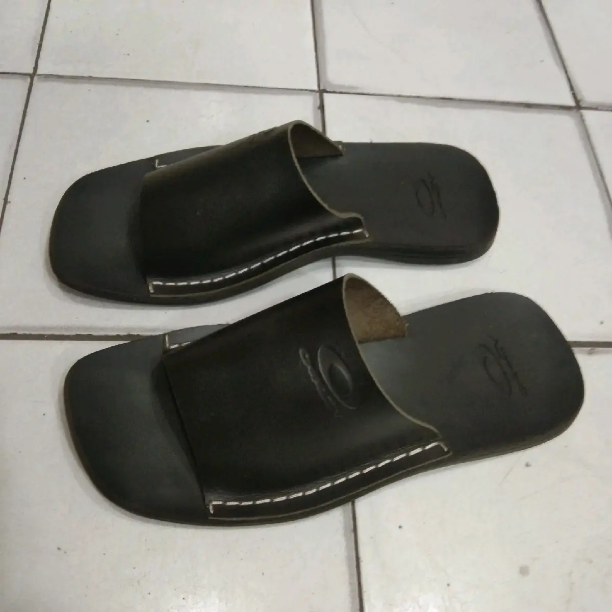 sandal kulit asli kokop 100% jahit langsung bayar COD Karet Pria