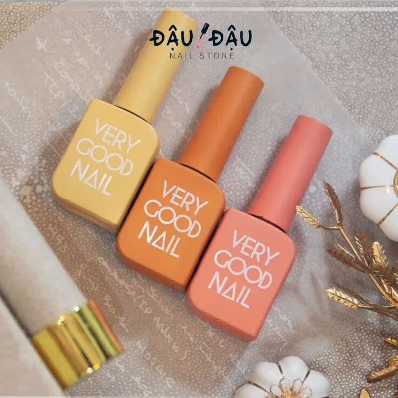 Sơn gel UV Very Good Nail 60 màu phong cách Hàn Quốc - Lẻ chai 15ml 2