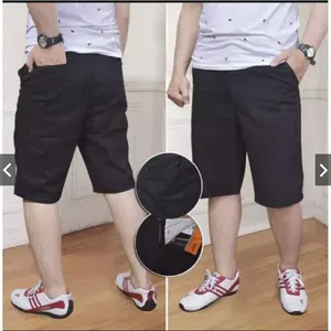 CELANA CHINO PENDEK PREMIUM chinos pendek premium / CELANA CHINO CINO PENDEK PRIA DEWASA