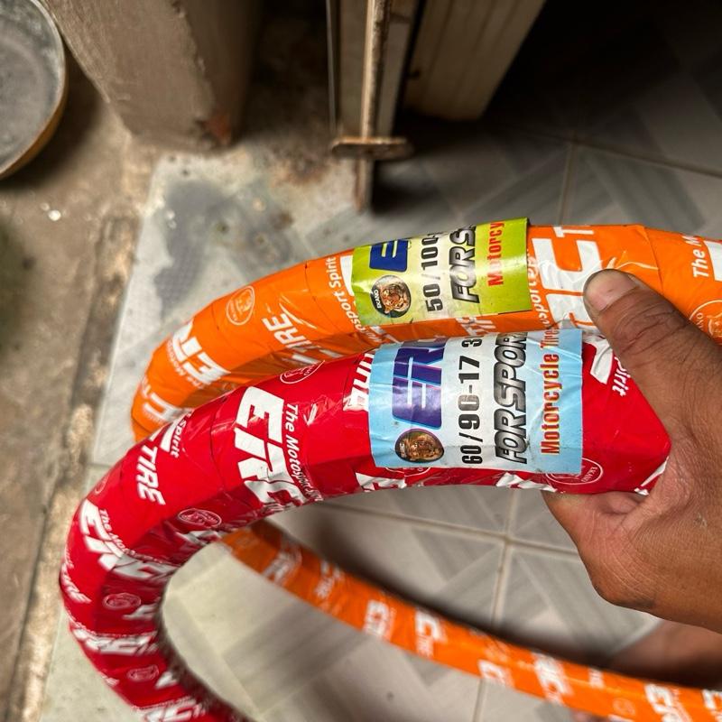 Vỏ xe ERC mẫu CRV size nhỏ 45 50 60 from Malaysia dáng lùn cho ae thích đi vỏ nhỏ xe đạp cho Sirius Jupiter Exciter 205-2010 Exciter 135 5s Exciter 150 155 sonic winner satria raider dream wave Future vv cho ae cần đi mâm độ from nhỏ.