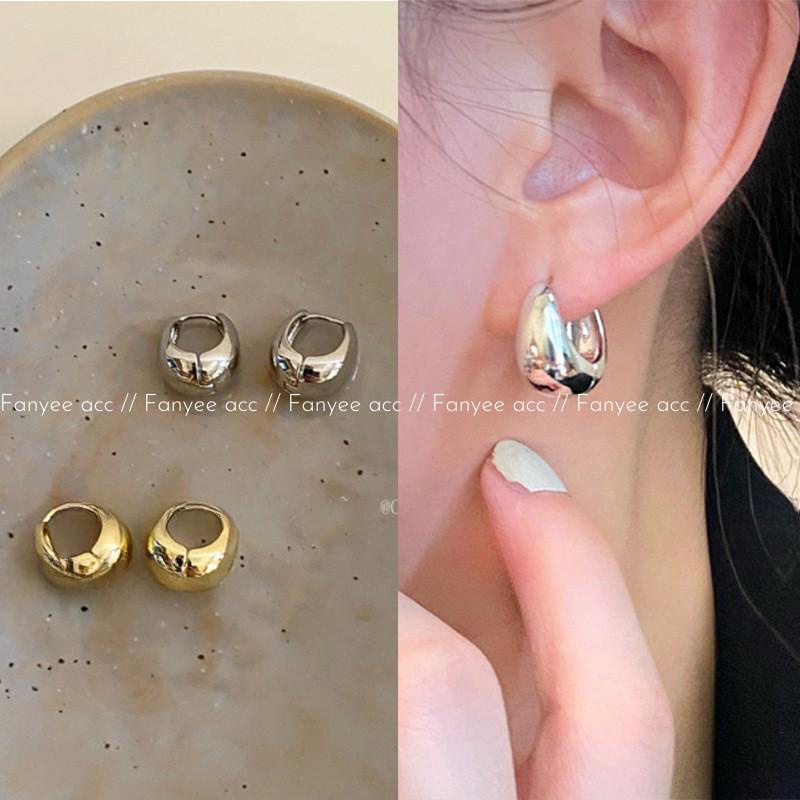[Fanyee] Anting-anting Lingkaran Polos Temperamen Mode yang Halus Anting-anting kreatif dengan temperamen kelas atas Q132 0
