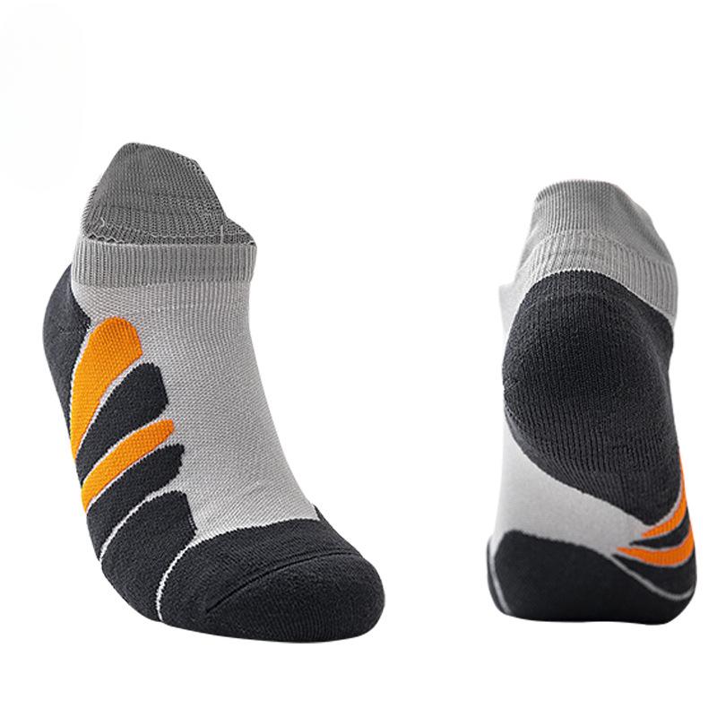 Fashionable color blocking thick sole anti slip and odor proof low cut sports socks, outdoor sports socks, sweat absorbing basketball socks, running fitness socks 6