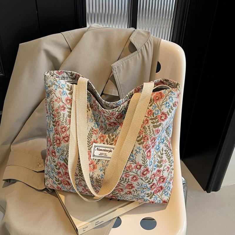 Product Introduction of 2025 Large Capacity Canvas Bag New Style Fashion Suitable for Commuter 20