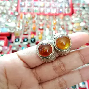 cincin laki-laki Laki-laki