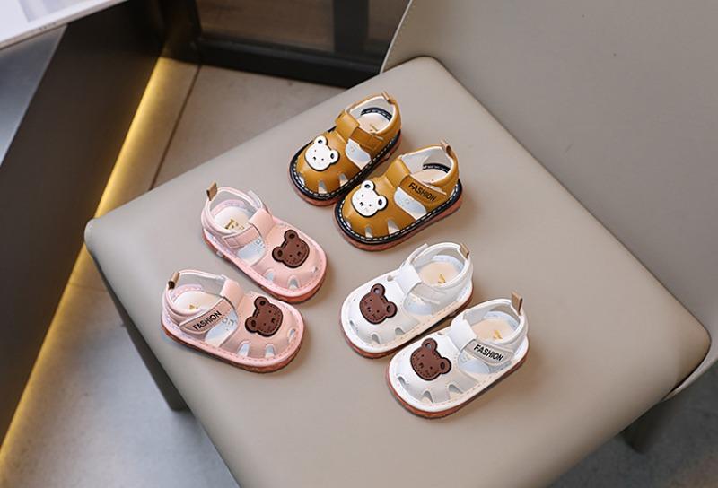 Product Introduction of Call shoelace ring soft soled baby toddler shoes Boys baby shoes girls baotou baby sandals 5