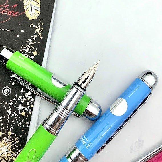 Bút viết calligraphy - bút ngòi lá tre viết thanh nét đậm - Bút mài thầy Ánh 041