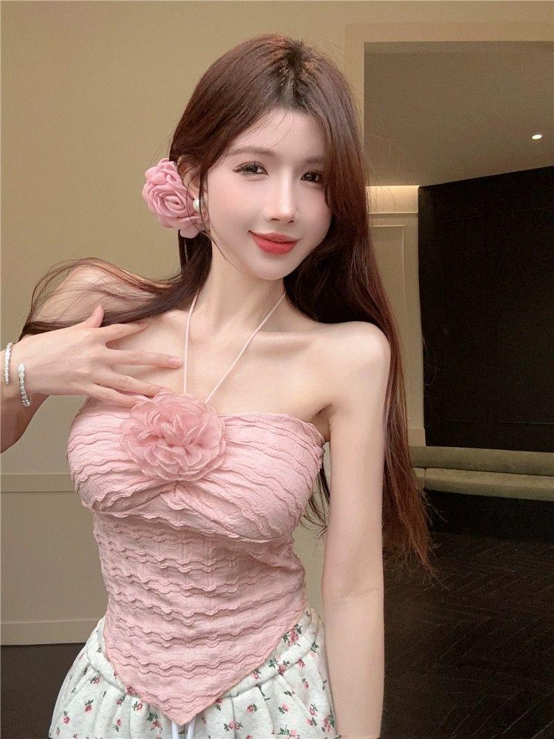 Product Introduction of Unique and unique three-dimensional flower hanging neck tank top, tight fitting irregular women's top 4