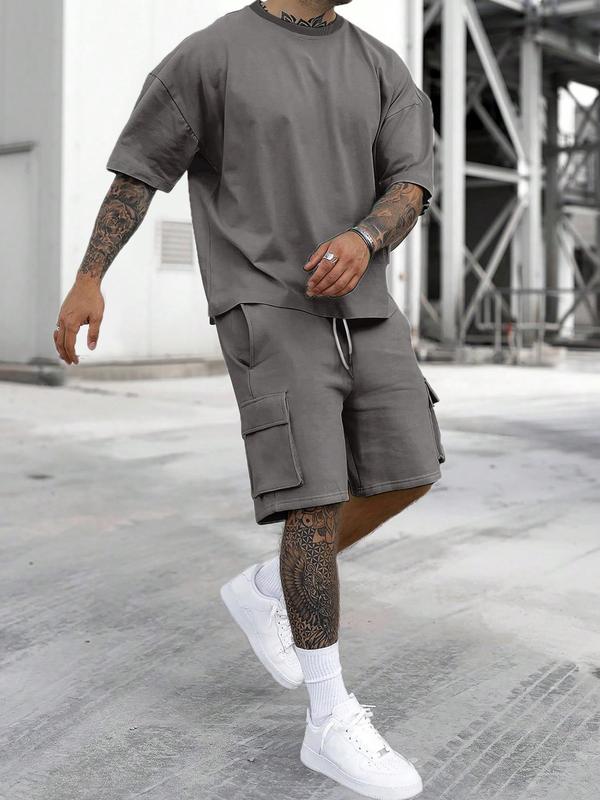 Men's Solid Color Tee & Drawstring Waist Shorts Loungewear Two-piece Set, Regular Fit Breathable and Soft Casual Comfy Round Neck Short Sleeve T-shirt & Pocket Shorts Pj Set, Men's Sleepwear for Summer