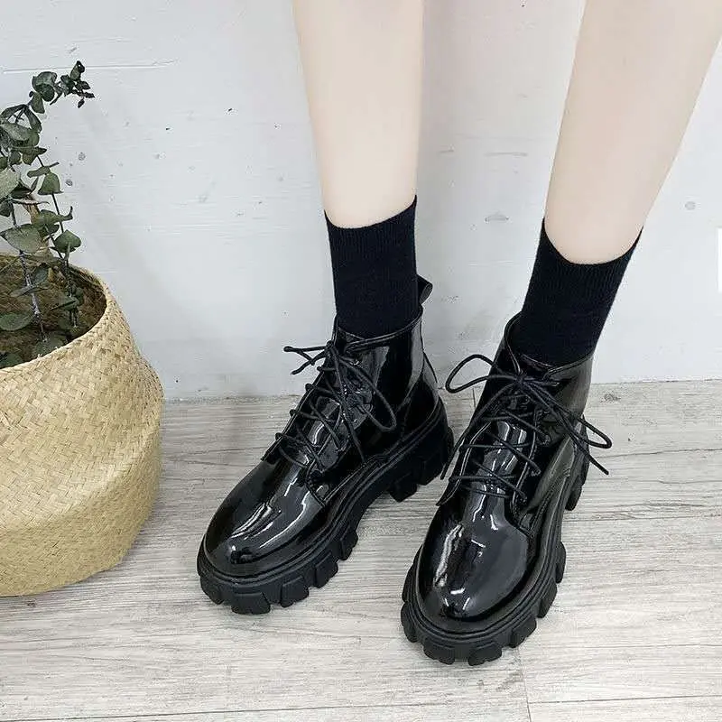 FREE BOX LIVY Sepatu Kyujin Boots Wanita Fashion Korea Premium Class Shoes 6